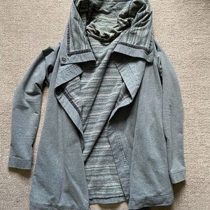 Lululemon sweater